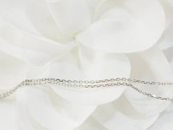 Collier solitaire en or blanc et saphir - Castafiore