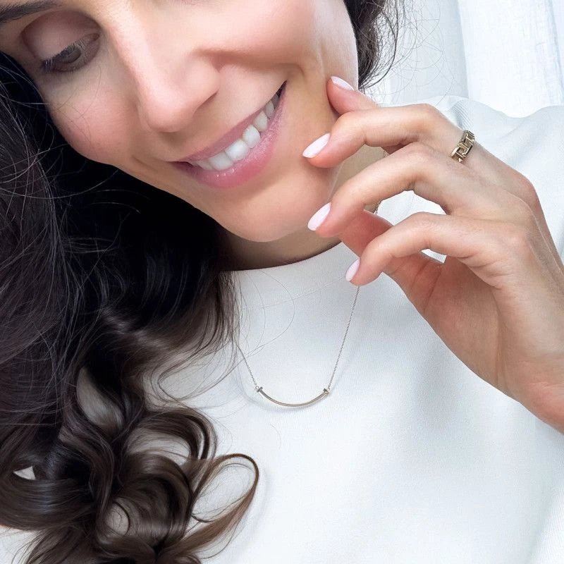 Collier TIFFANY & CO. "T Smile" PM en or rose - Castafiore