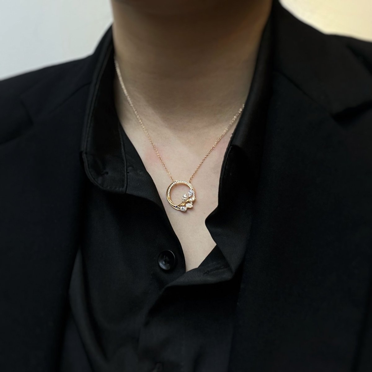 Collier Victoria - Tiffany & Co. - Castafiore