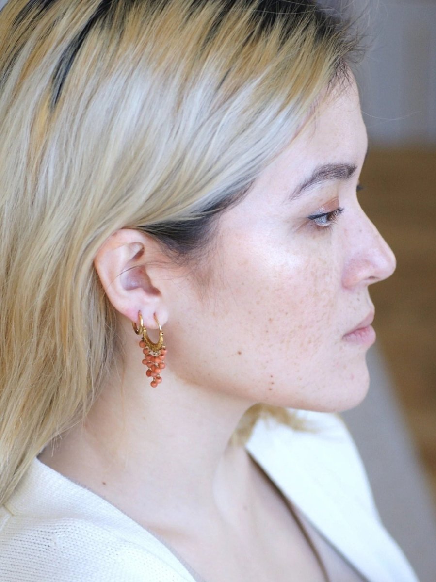 Créoles anciennes or et corail - Castafiore