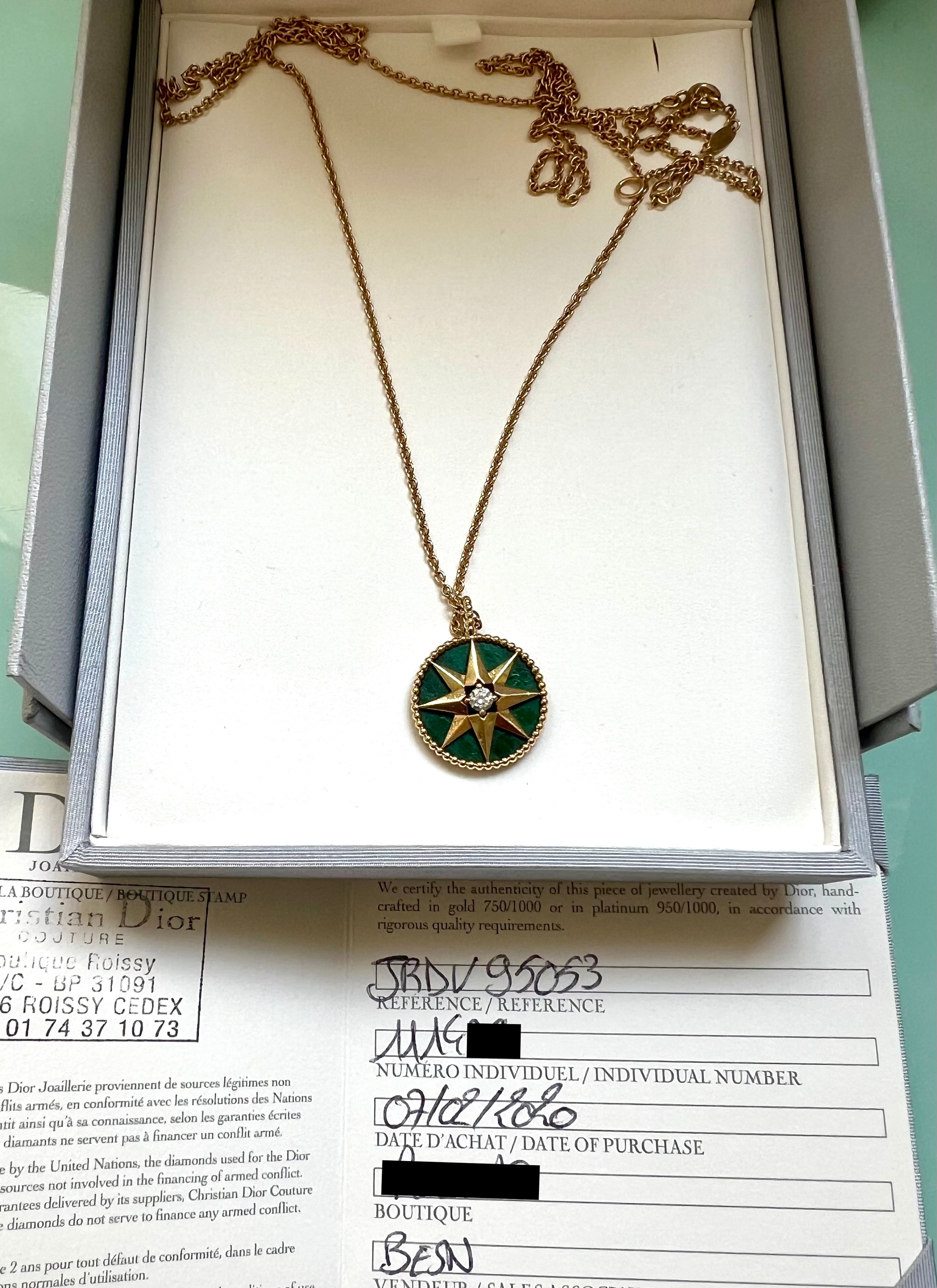 DIOR "Rose des Vents" MM Pendant Necklace in yellow gold, Malachite, and Diamond