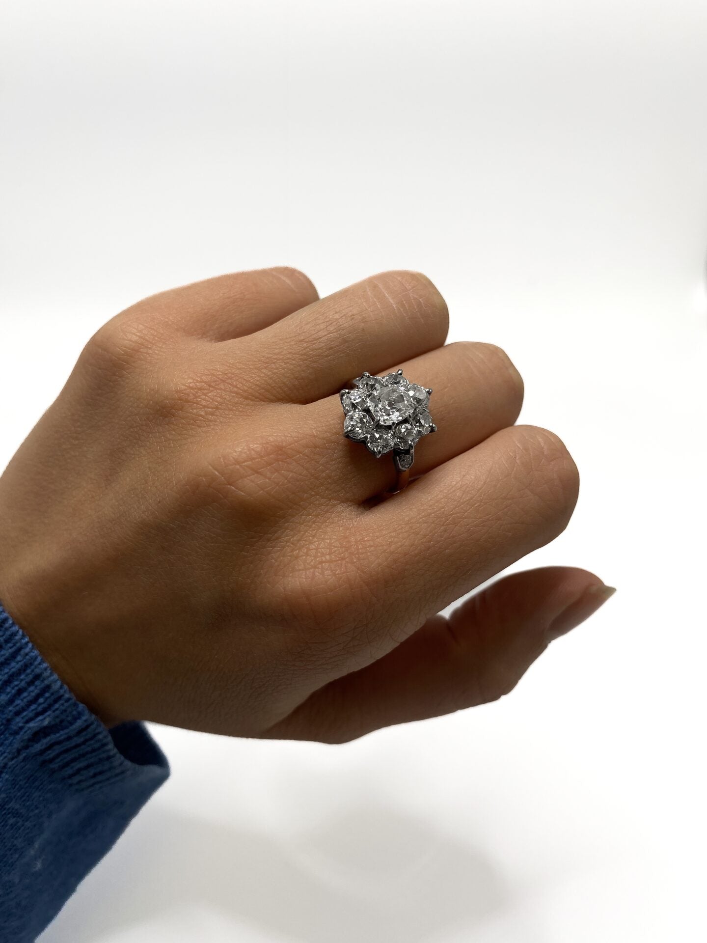 Marguerite Ring in Yellow Gold, Silver, and Diamonds