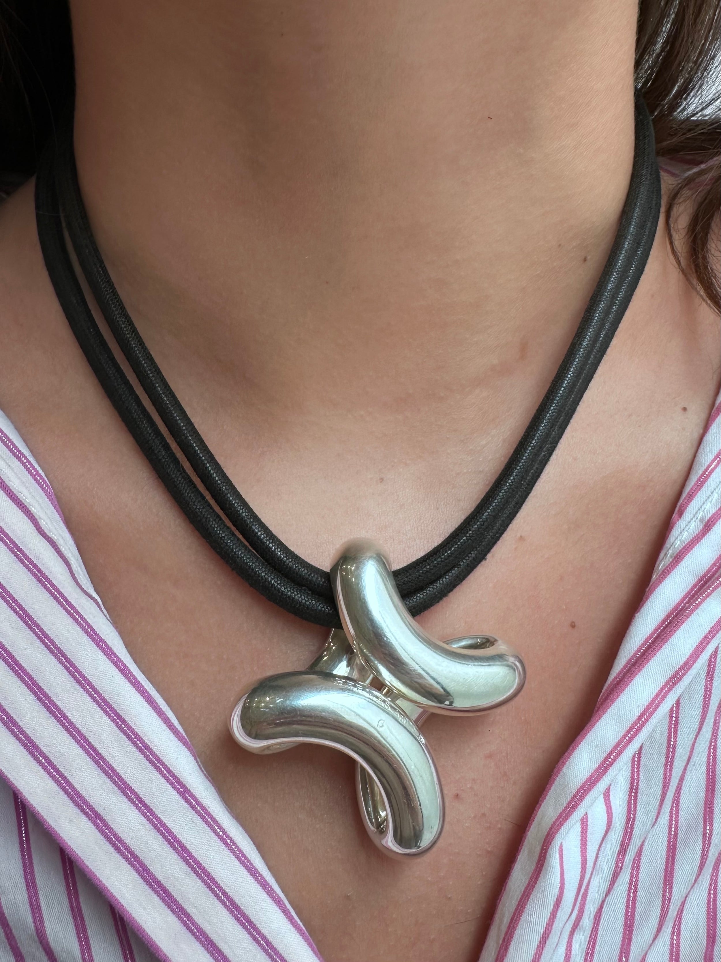 Necklace Pendant HERMÈS "Lima" in Silver