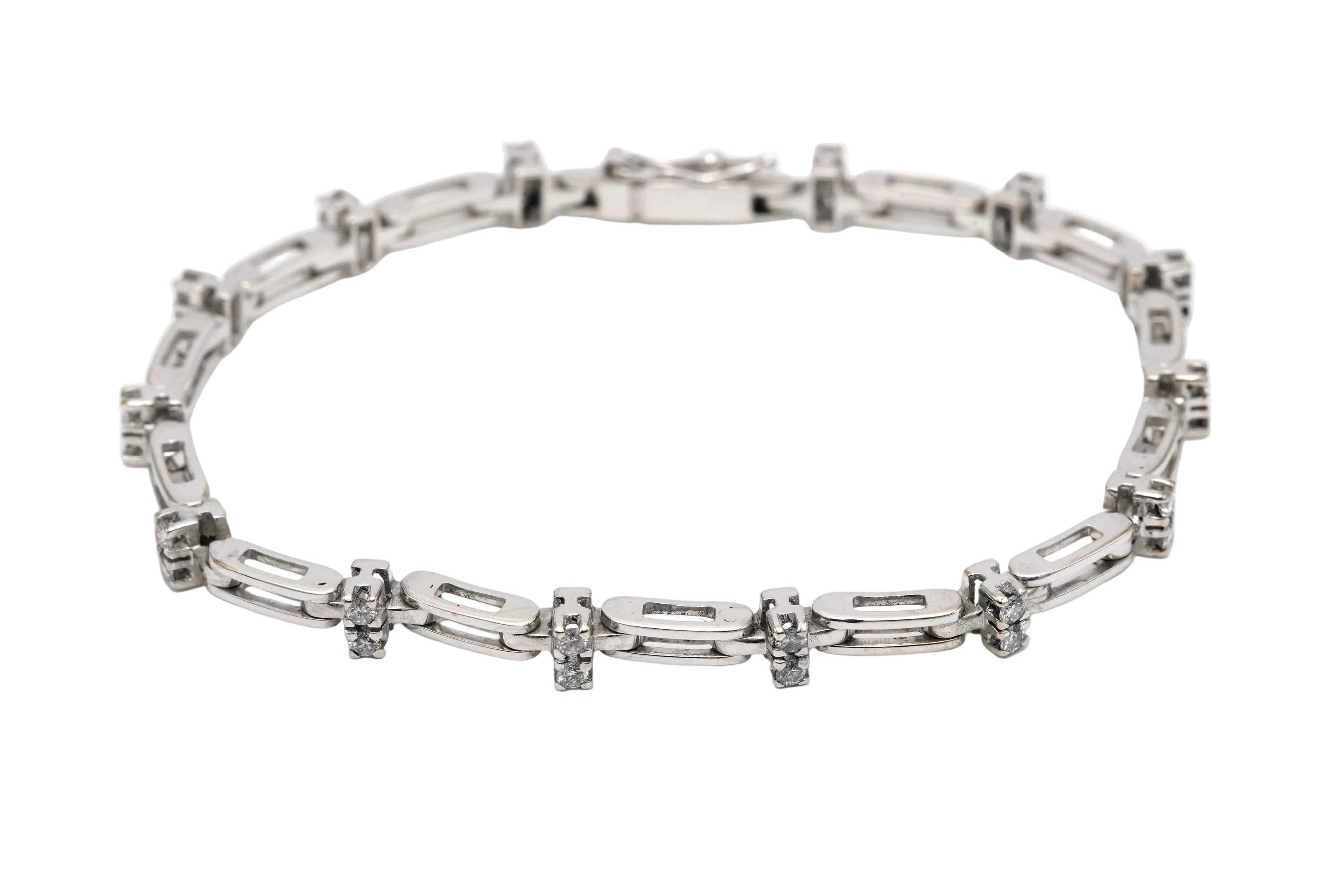 Bracelet en or blanc et diamants