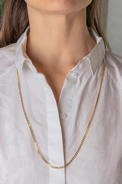 Yellow gold curb chain necklace
