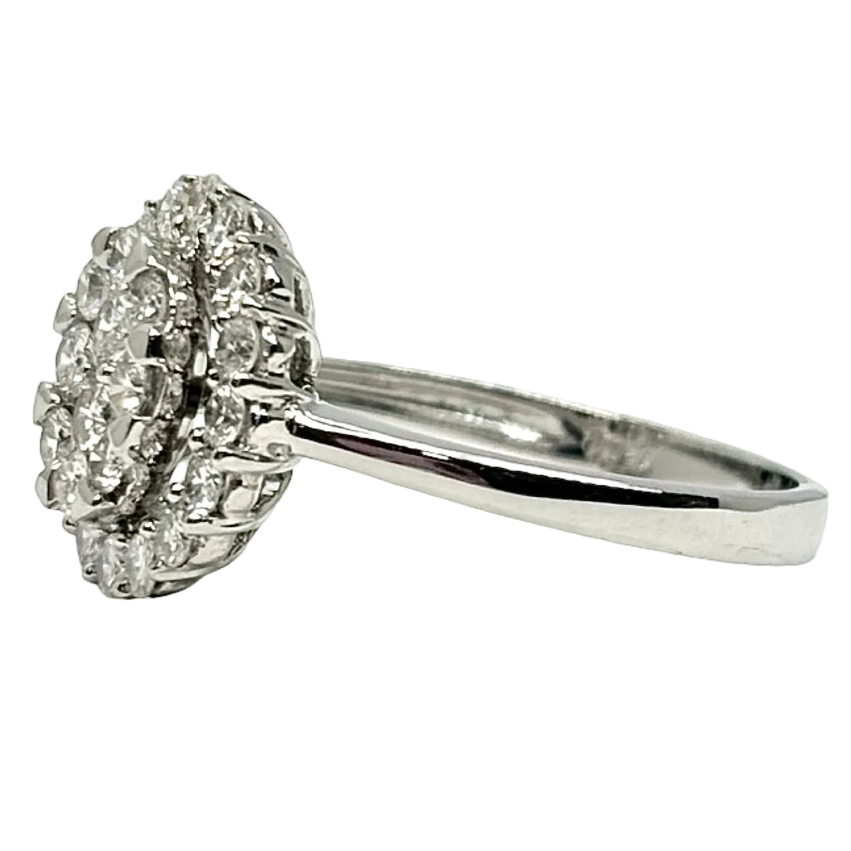 "Entourage" Ring in White Gold and Diamonds