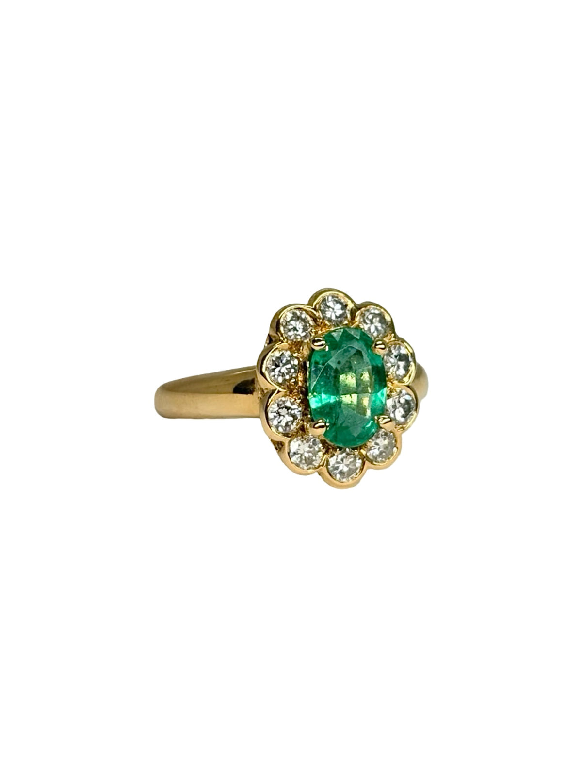 Marguerite Ring in Yellow Gold, Emerald, and Diamonds