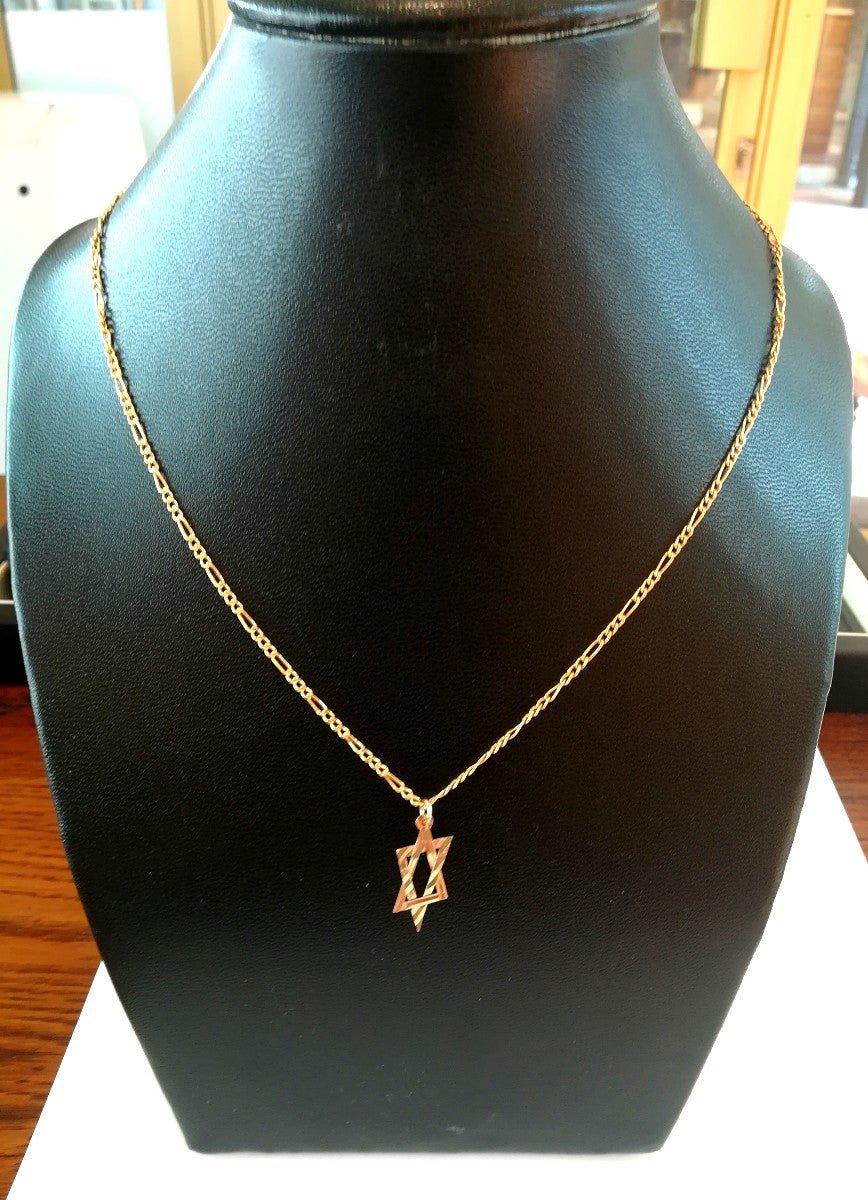 Yellow and Rose Gold Pendant Necklace