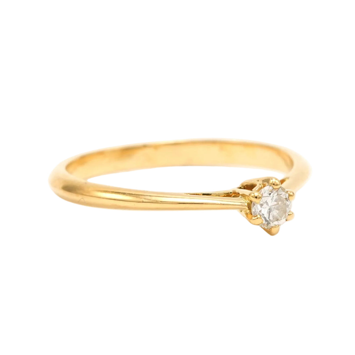 Yellow Gold Solitaire Ring with Diamond
