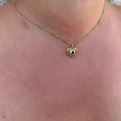 Gold heart pendant with Diamonds and Sapphire