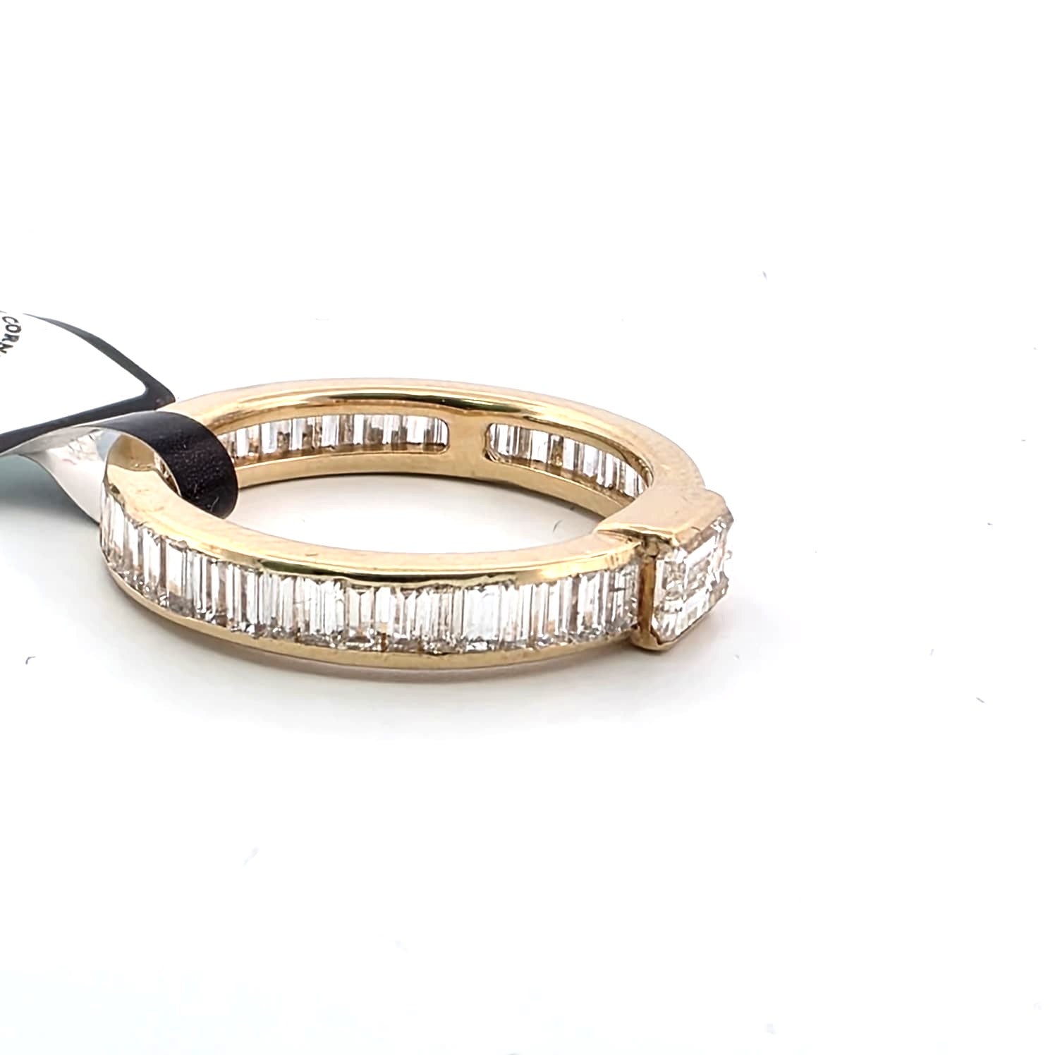VERETTA Wedding Band in Yellow gold and Diamonds