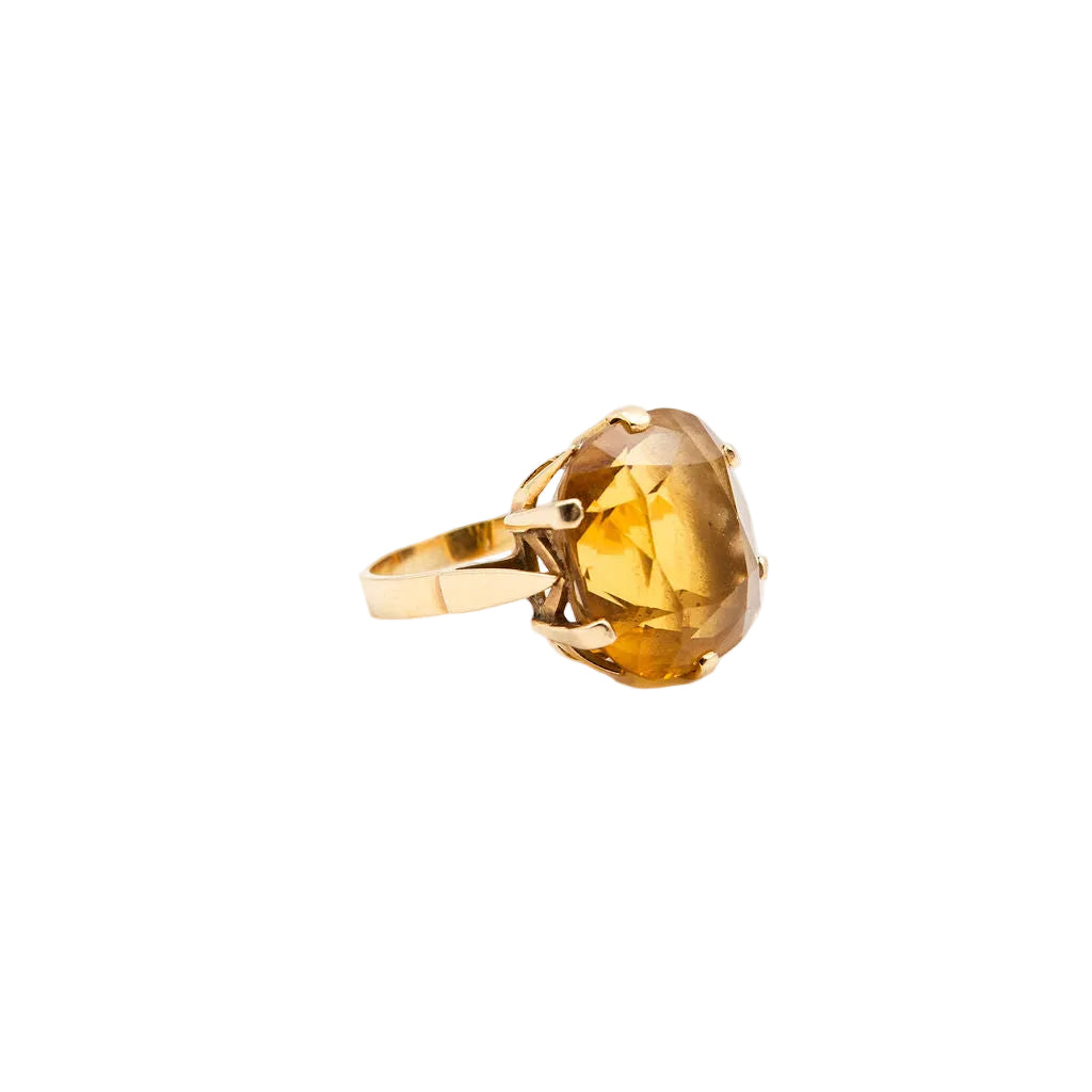 Bague en or jaune et citrine