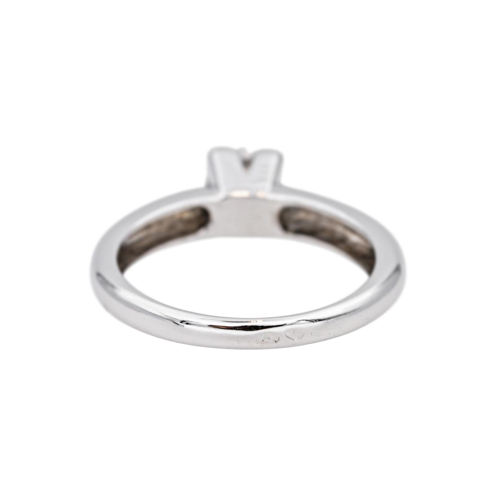 Solitaire Ring White gold Diamond