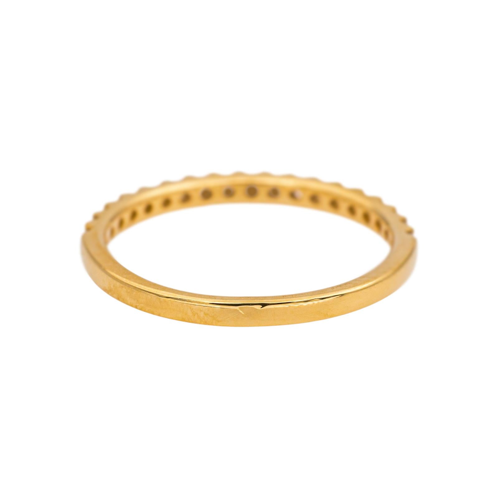 Half wedding band ring Yellow gold Diamond