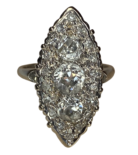 18K WHITE GOLD MARQUISE RING (Size 48)
