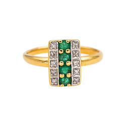 Yellow gold Emerald Ring