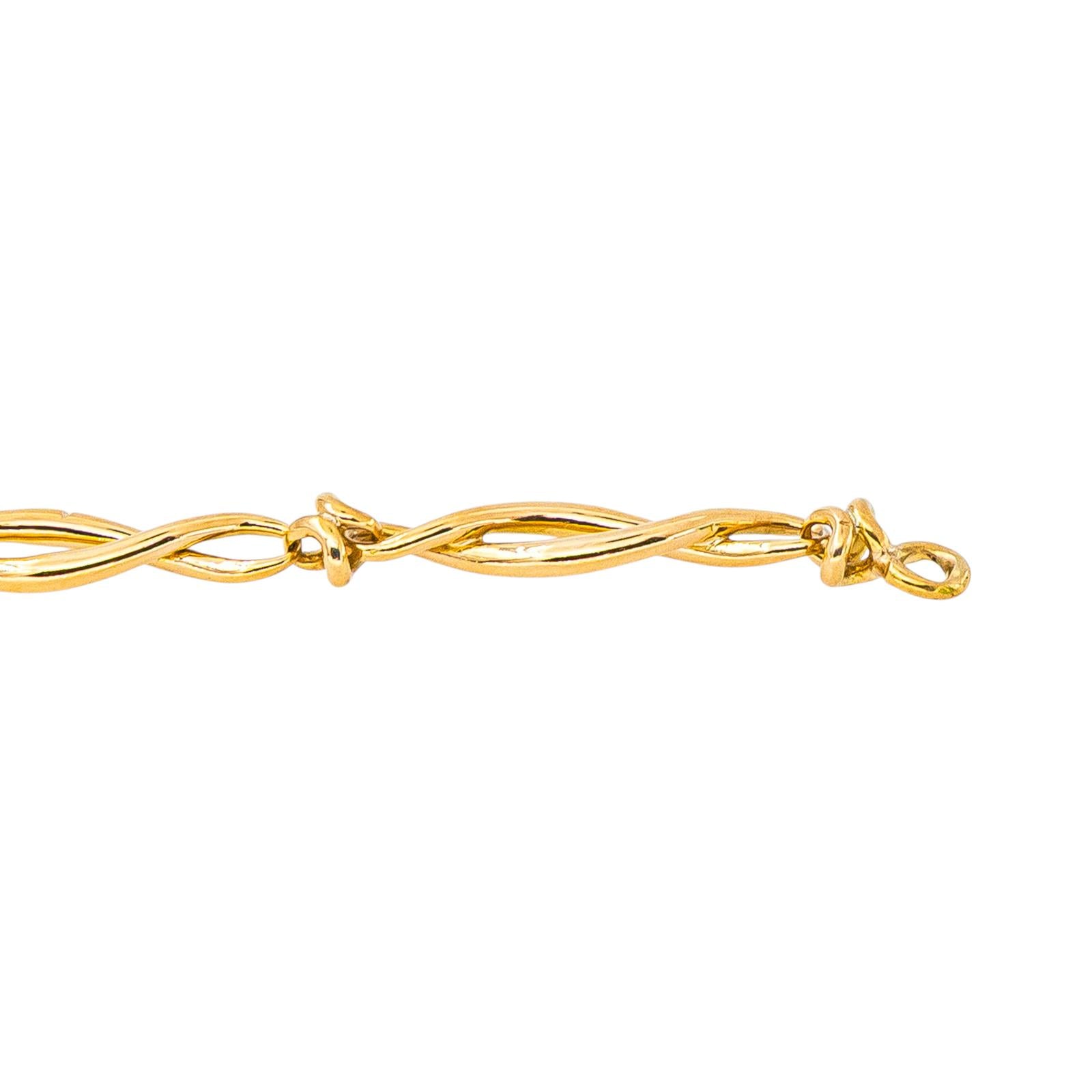 Yellow gold necklace