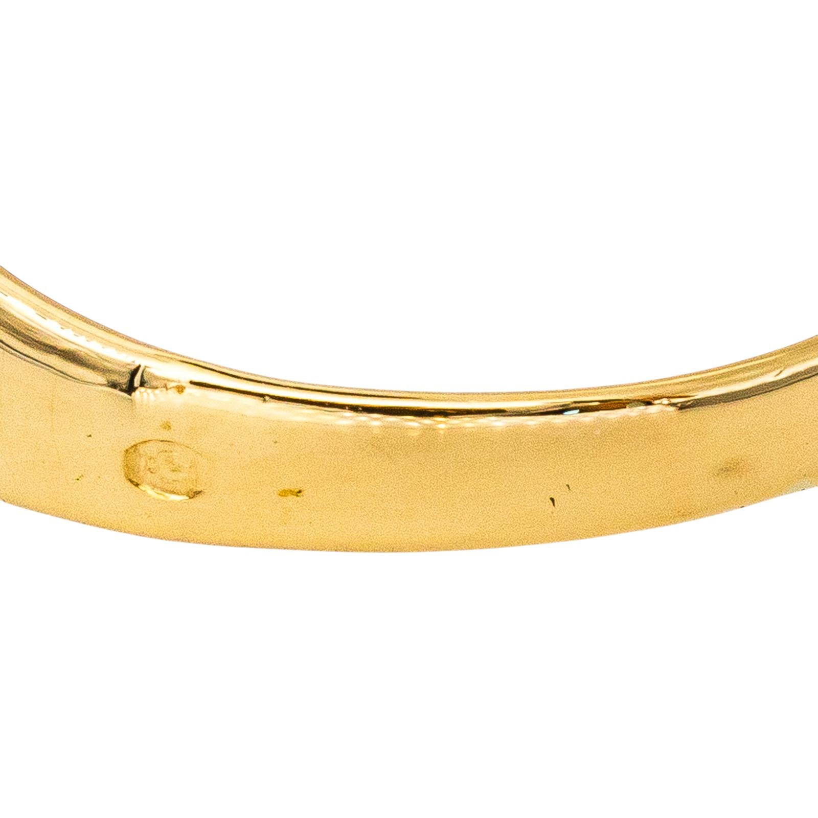 Yellow gold Ruby Ring with Ruby