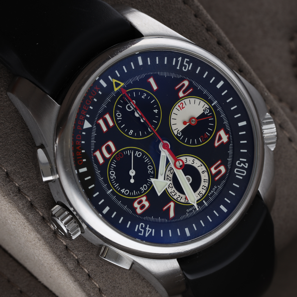GIRARD PERREGAUX "R&D 01" Watch in Steel and Rubber