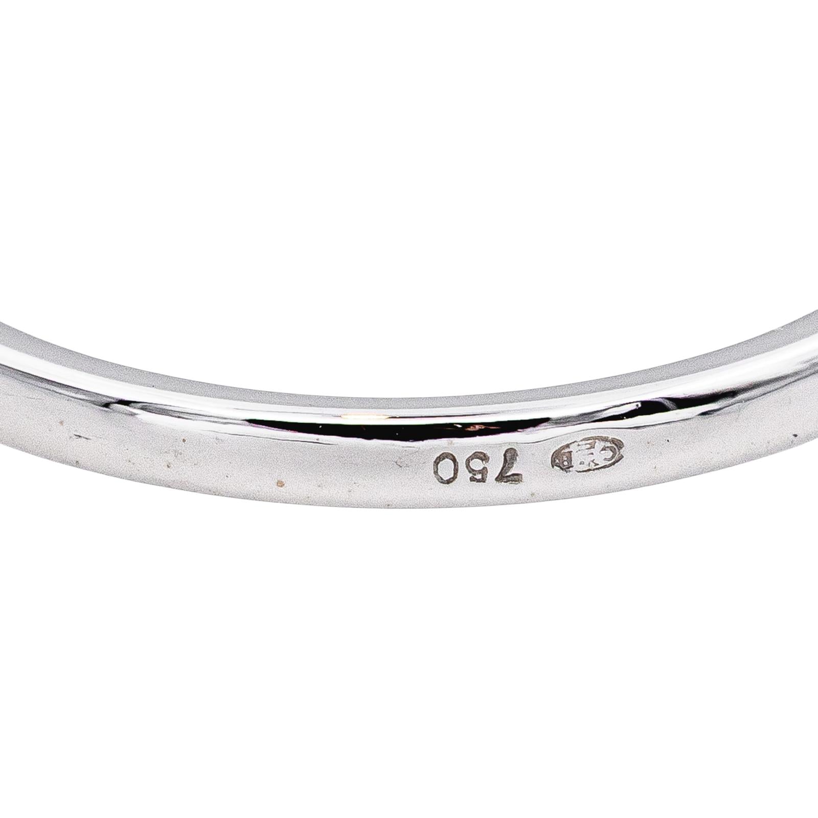 White gold Solitaire Diamond Ring