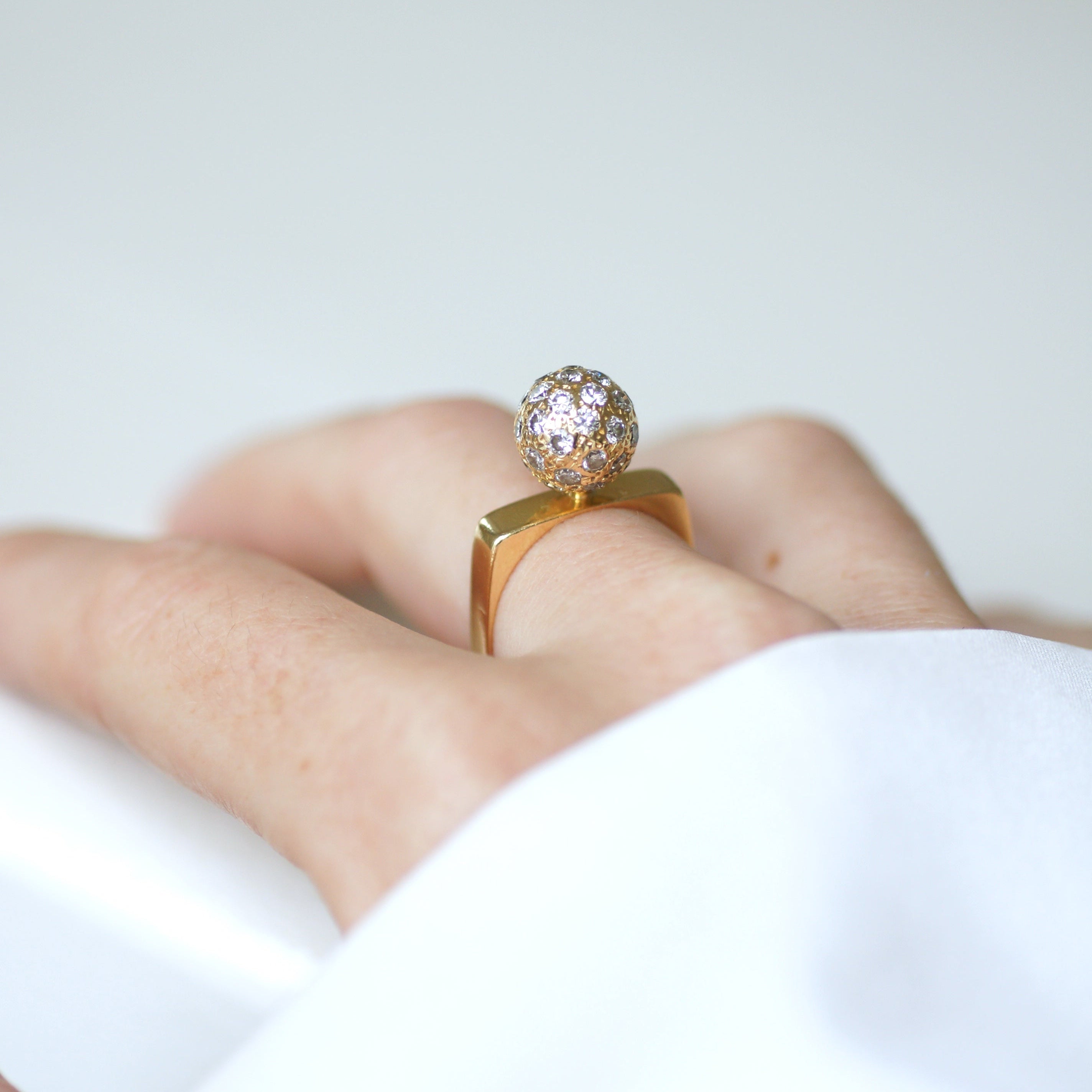 Ring DINH VAN in yellow gold and diamonds