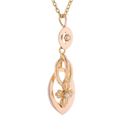 Rose gold and pearl pendant