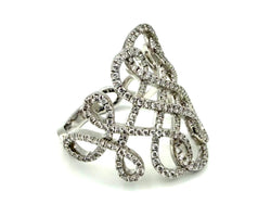 MESSIKA. "Promess" Collection, 18K white gold ring with diamonds