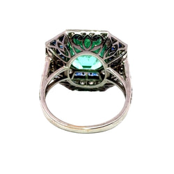 Entourage Ring in white gold, emerald, sapphire, and diamonds