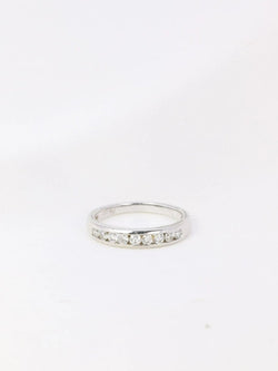 Demi - Alliance américaine en or blanc et diamants 0,18 ct - Castafiore