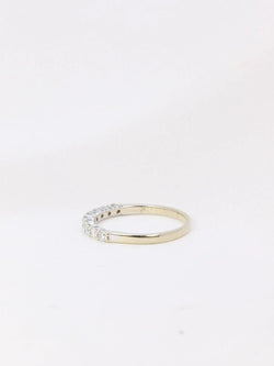 Demi - Alliance américaine en or blanc et diamants 0,36 ct - Castafiore