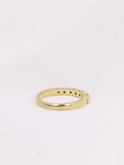 Demi - Alliance américaine en or jaune et diamants 0,42 ct - Castafiore
