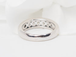 Demi alliance en or blanc et diamants 1.05ct - Castafiore