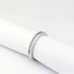 Demi - alliance en or blanc et diamants - Castafiore