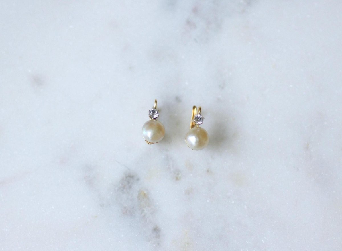 Dormeuses Anciennes Perles Mabé et Saphirs Blancs - Castafiore