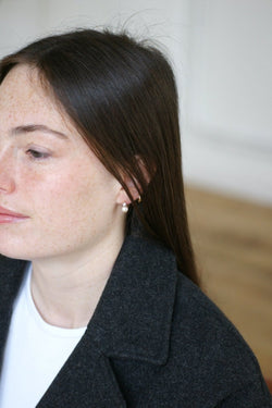 Dormeuses Anciennes Perles Mabé et Saphirs Blancs - Castafiore