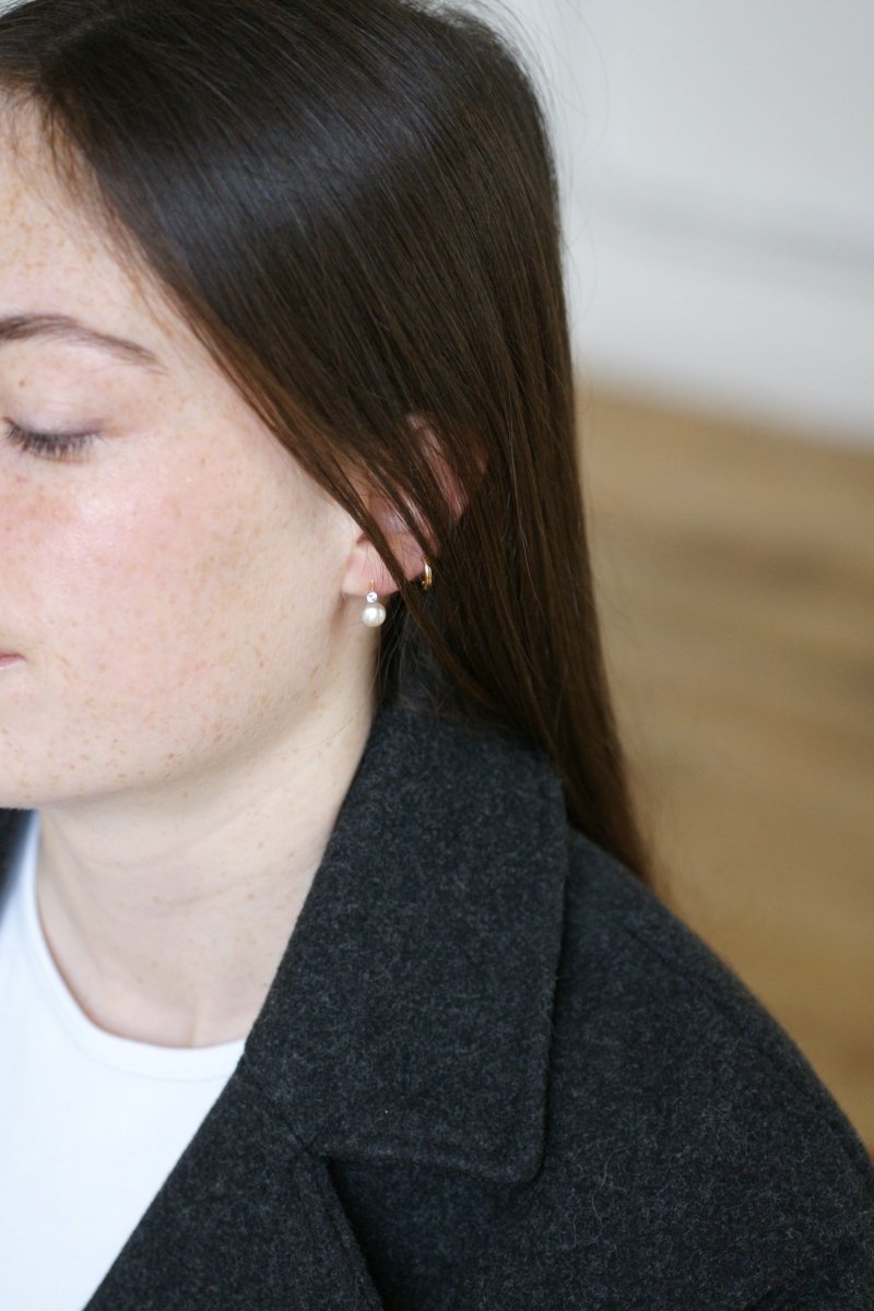 Dormeuses Anciennes Perles Mabé et Saphirs Blancs - Castafiore