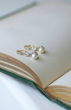 Dormeuses Art Deco or, perles, et diamants - Castafiore