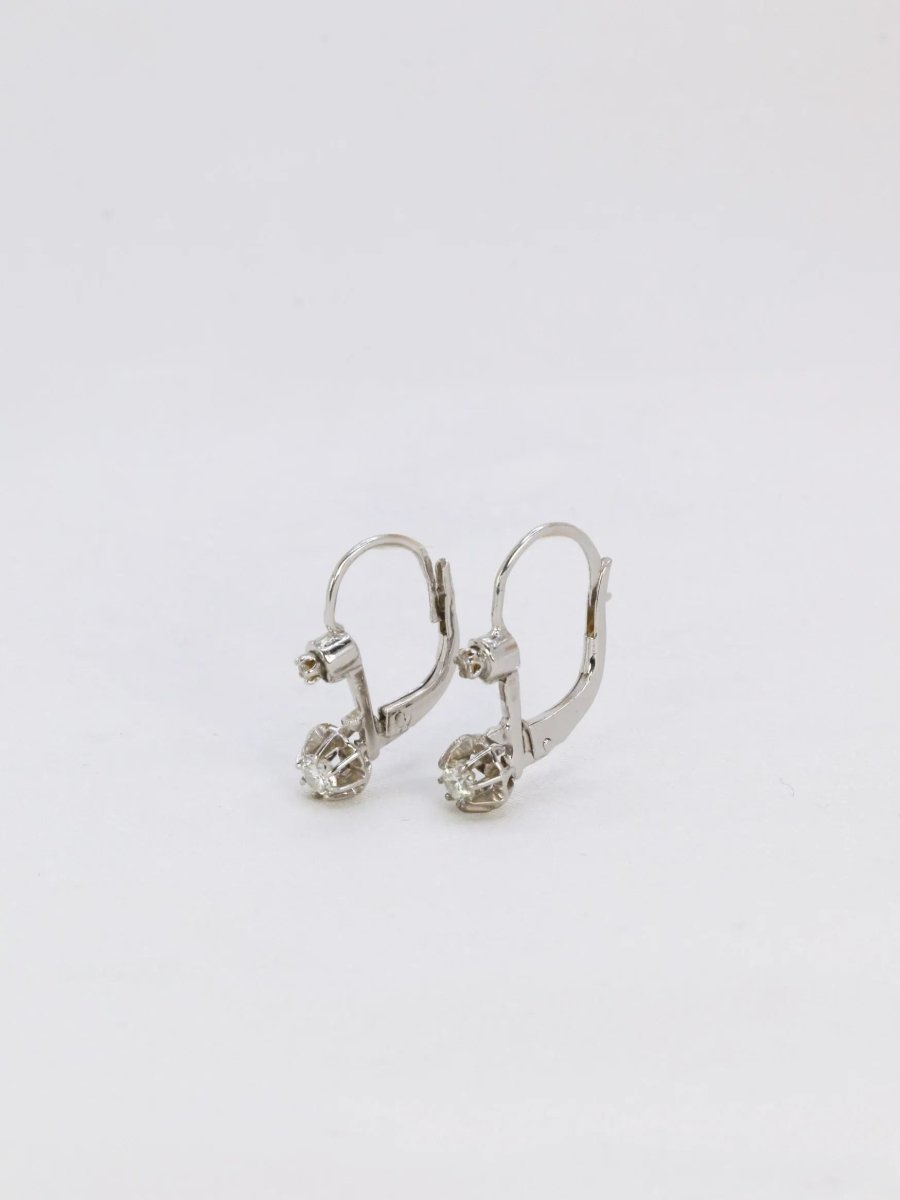 Dormeuses vintage en or blanc et diamants 0.3ct - Castafiore
