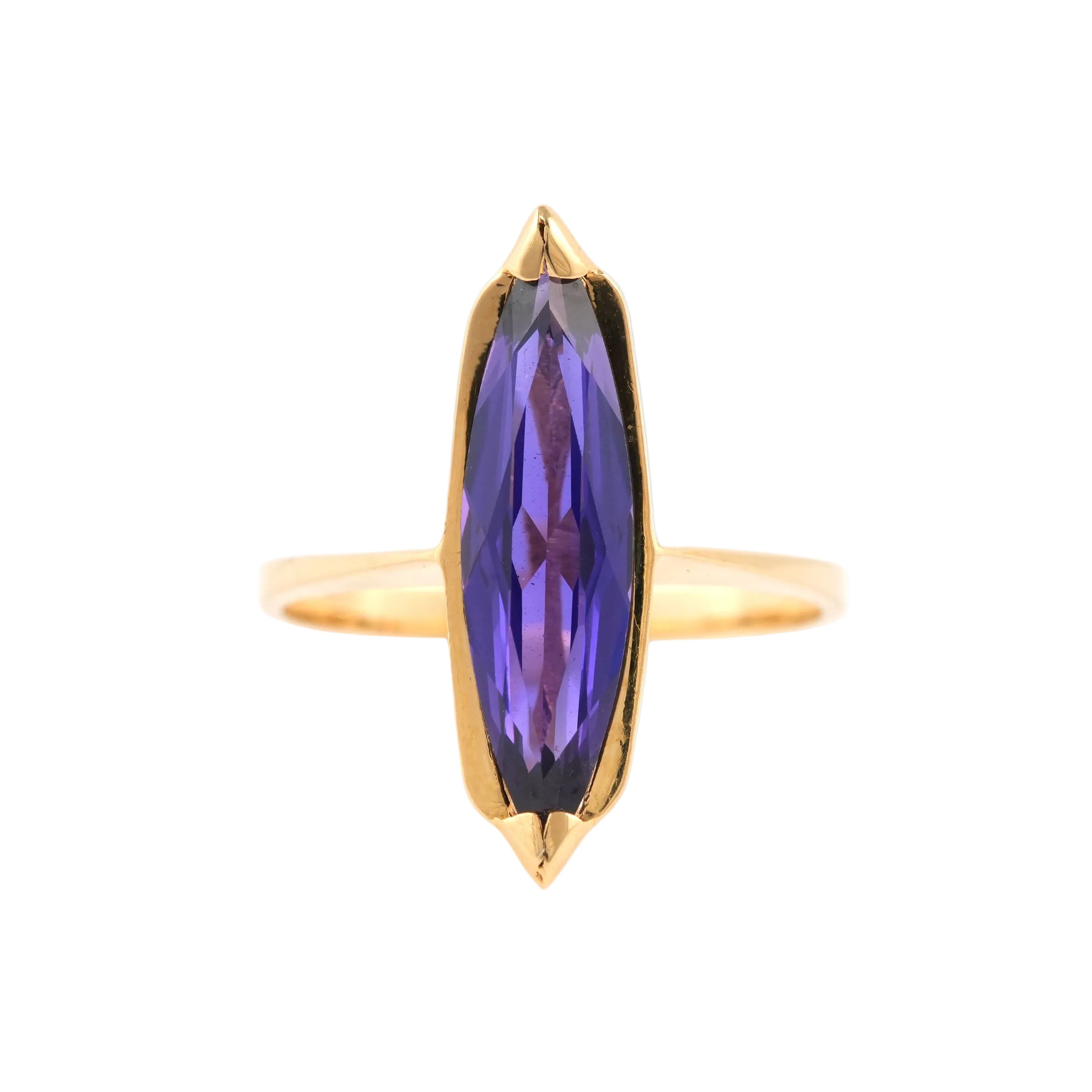 Yellow Gold Solitaire Ring with Amethyst