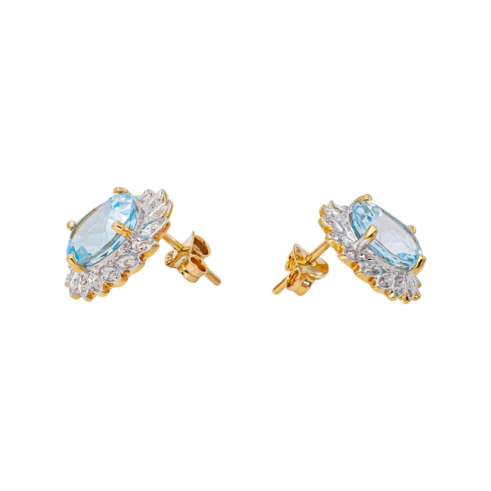 Yellow Gold Topaz Stud Earrings