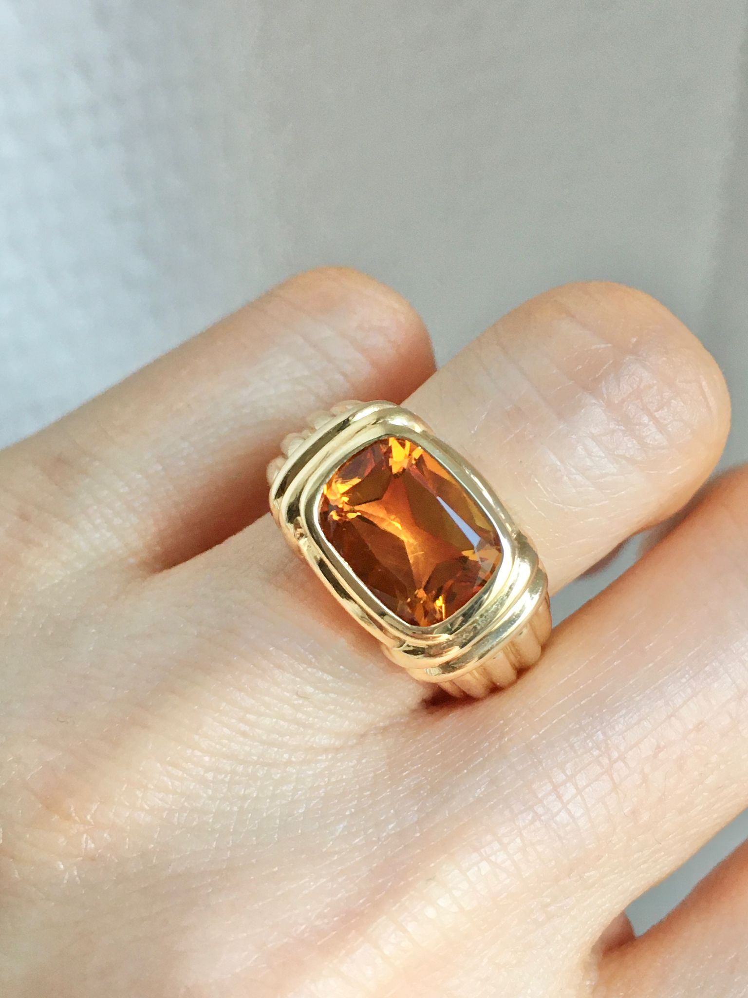 Bague BULGARI en or jaune et citrine