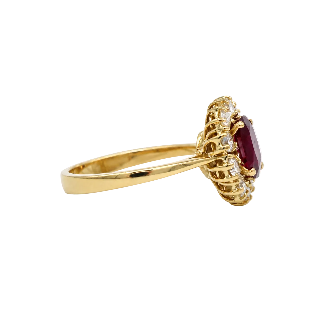Marguerite Ring in Yellow Gold, Rubies, and Diamonds