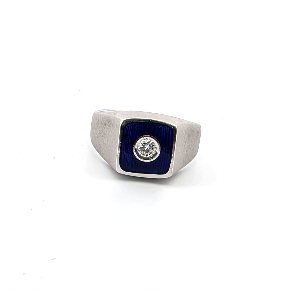 Bague Chevalière en or blanc, émail et diamant