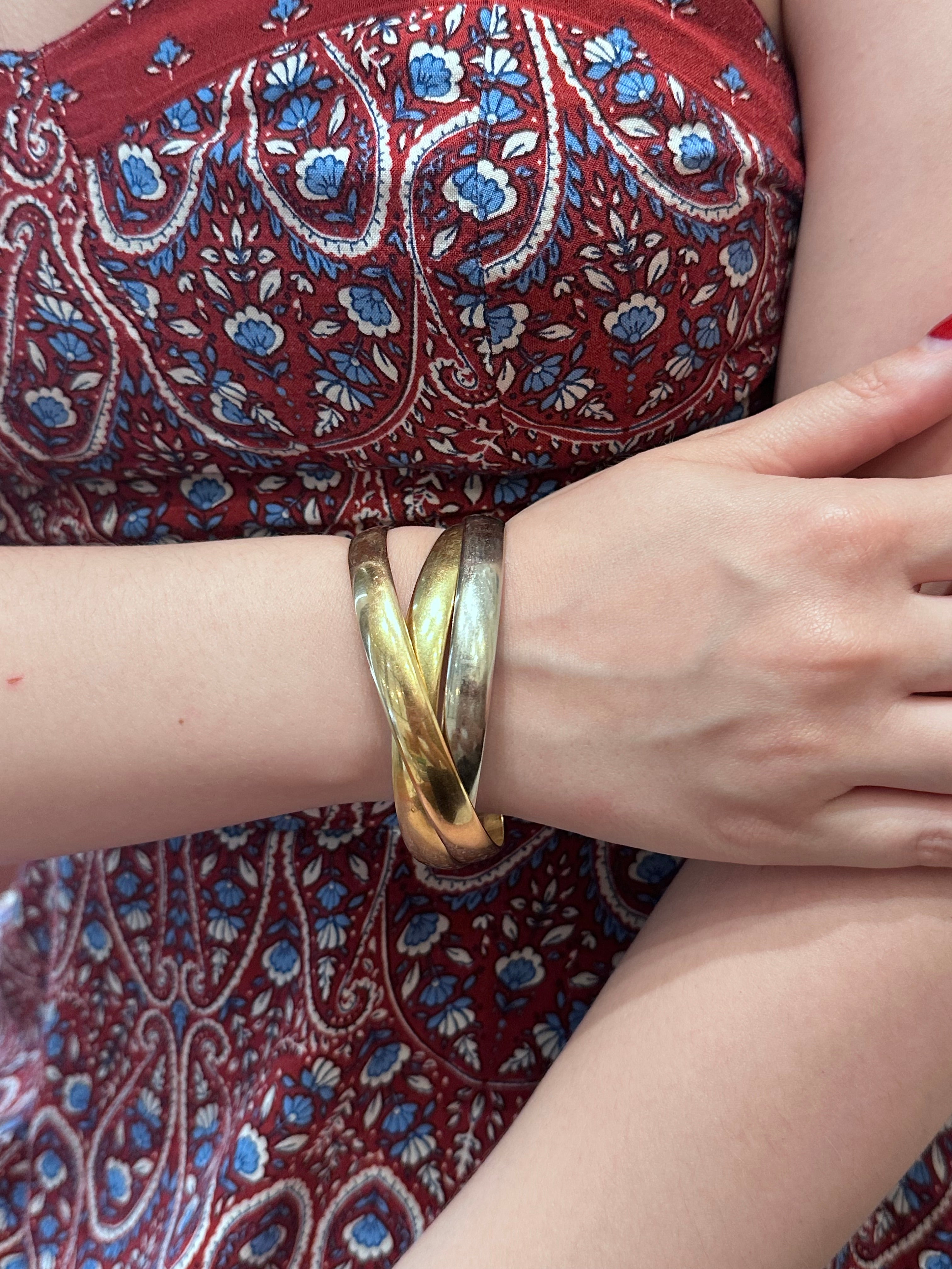 Bangle in yellow gold, white gold, and rose gold