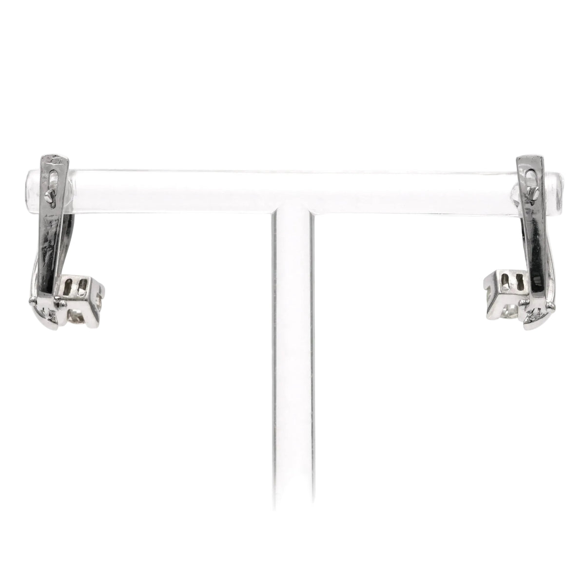 White gold and Diamond Lever-back Earrings