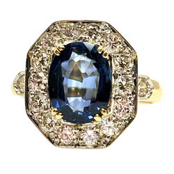 "Entourage" Ring in Yellow Gold, Sapphire, and Diamonds