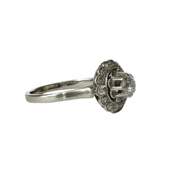 Marguerite Ring in White Gold, Platinum, and Diamonds