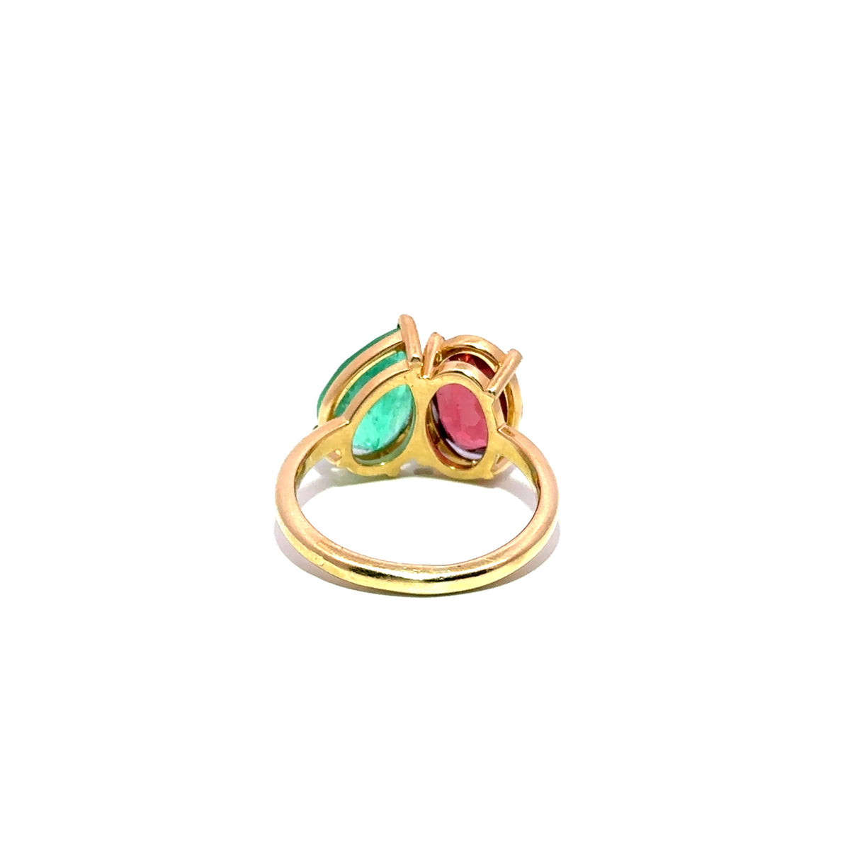 Bague Toi & Moi en or jaune, émeraude et grenat