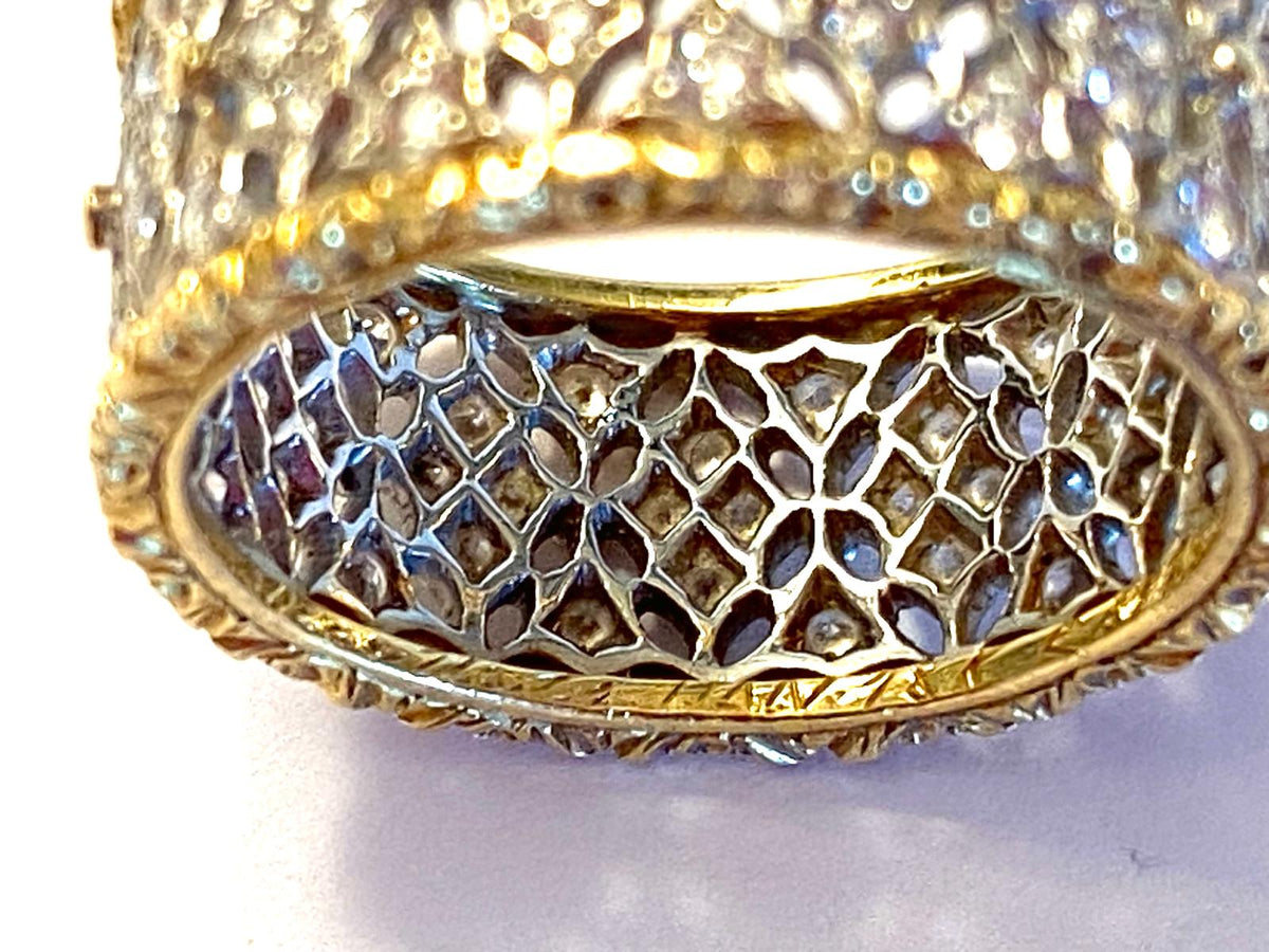 BUCCELLATI ring from the Eternelle Vietri collection, in yellow gold and white gold, set with diamonds
