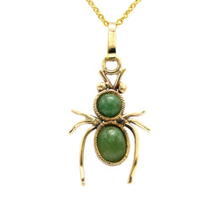 Yellow gold and aventurine pendant